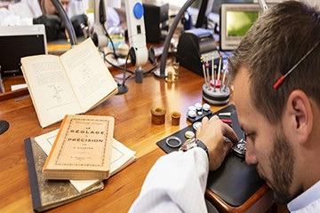 浪琴名表维修站地址查询